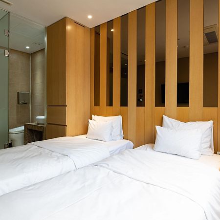 Hotel The Designers Hongdae Seoul Exteriör bild